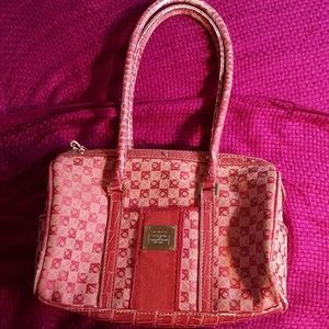 🆓️🍁🌴 Liz Claiborne small pink bag